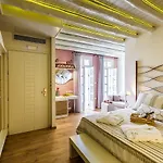 فندق Sette Venti Boutique 3*